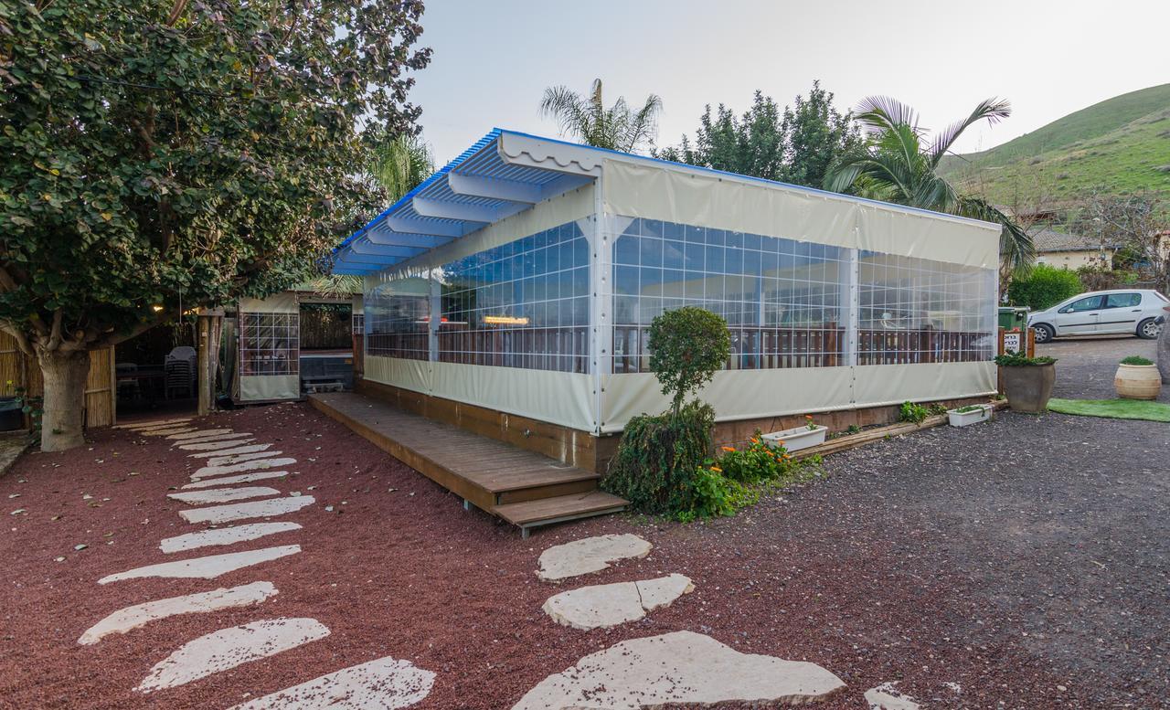 Moon Light Yavne'El Villa Kültér fotó